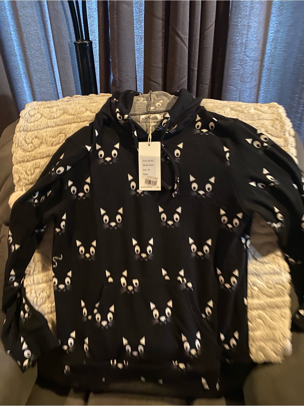 Black Cat Face Hoodie - Graphic Pullover